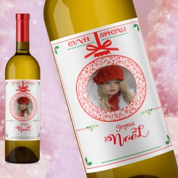 Bouteille de vin blanc Bordeaux avec une étiquette personnalisée pour Noël